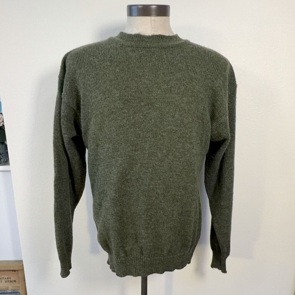 CLUBFELLOW Men's Sweater M Green Wool Pullover Crew Neck Long Sleeve Knit Solid